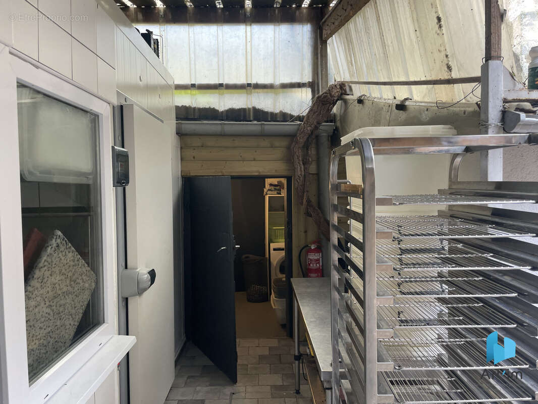 Commerce à LA FERTE-BERNARD