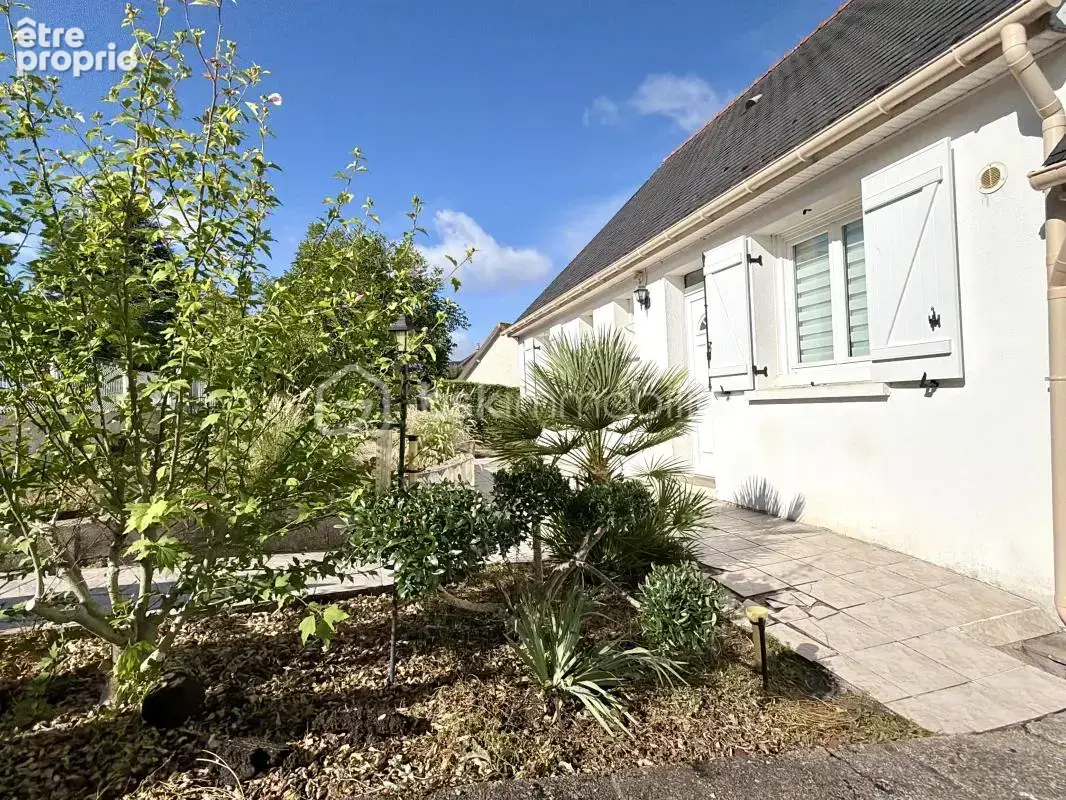 Maison d'habitation de 84 m2 avec garage et terrain de 958 m2 - photo 3