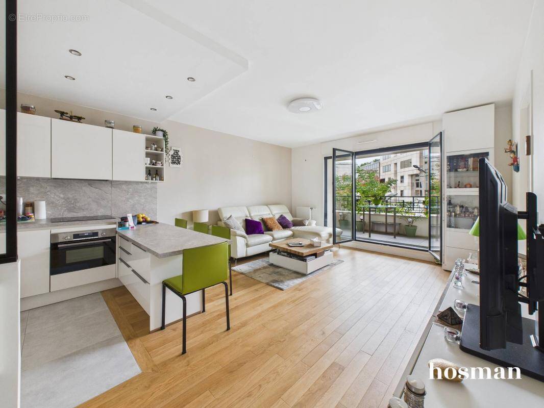 Appartement à LEVALLOIS-PERRET