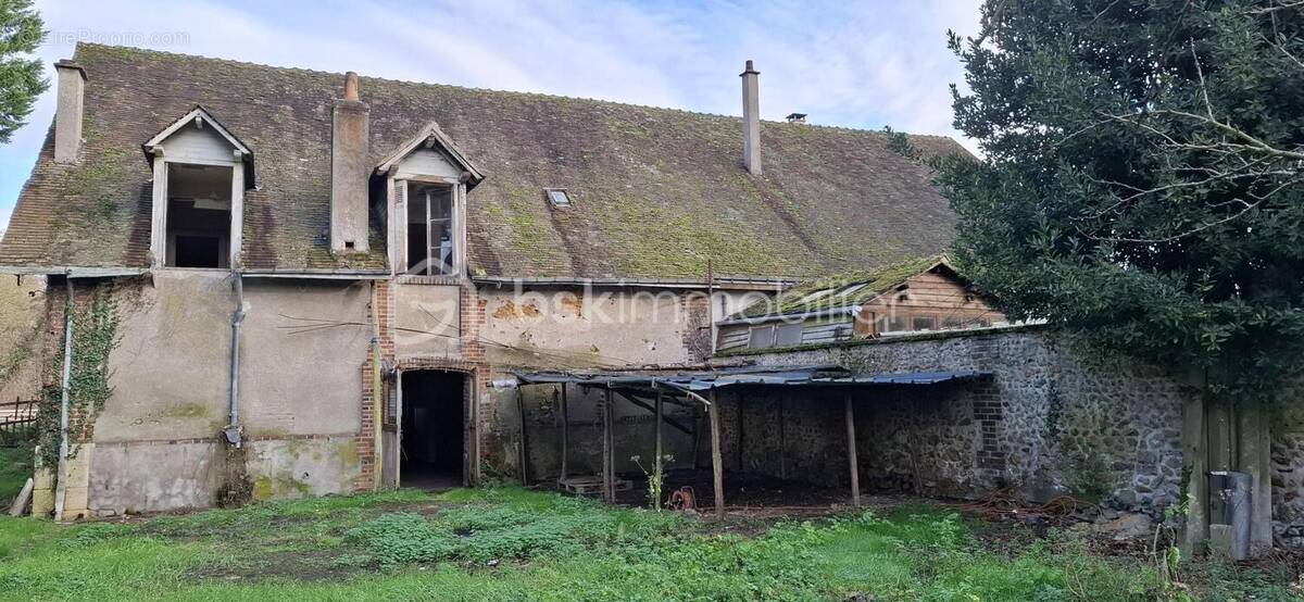 Maison à CHATEAU-RENAULT