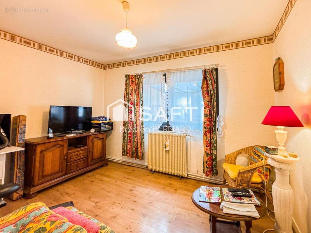 Photo 2 - Maison à IVRY-LA-BATAILLE