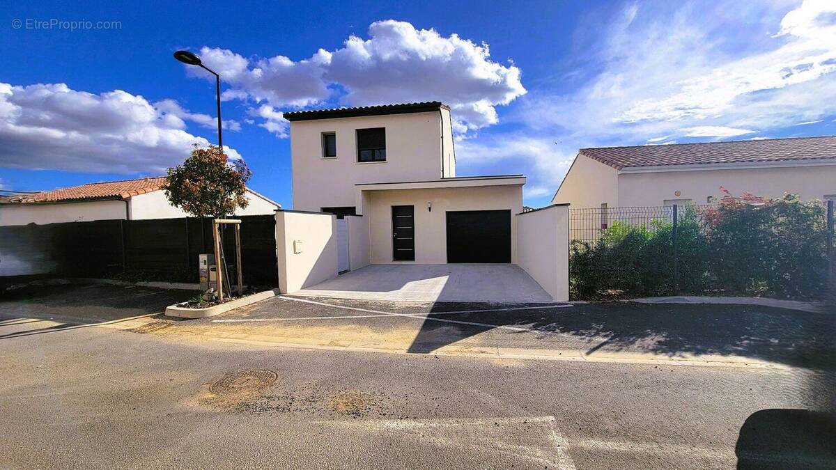 Photo 1 - Maison à NEZIGNAN-L'EVEQUE