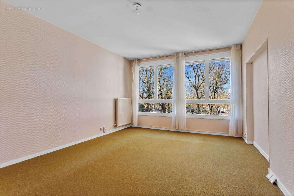 Appartement à CROSNE
