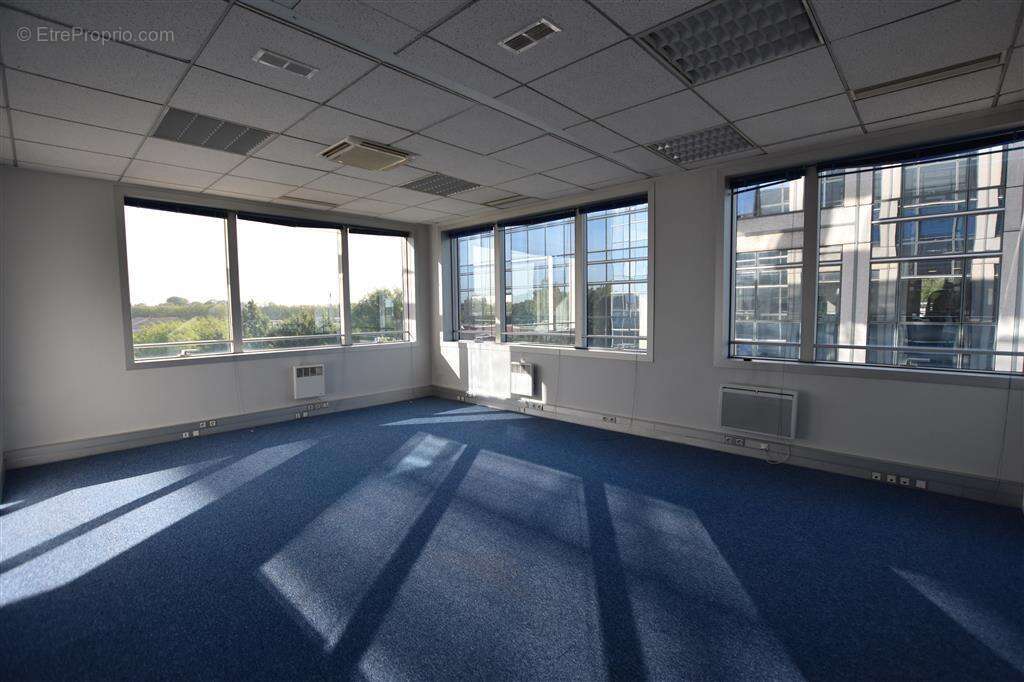 Commerce à VILLEPINTE