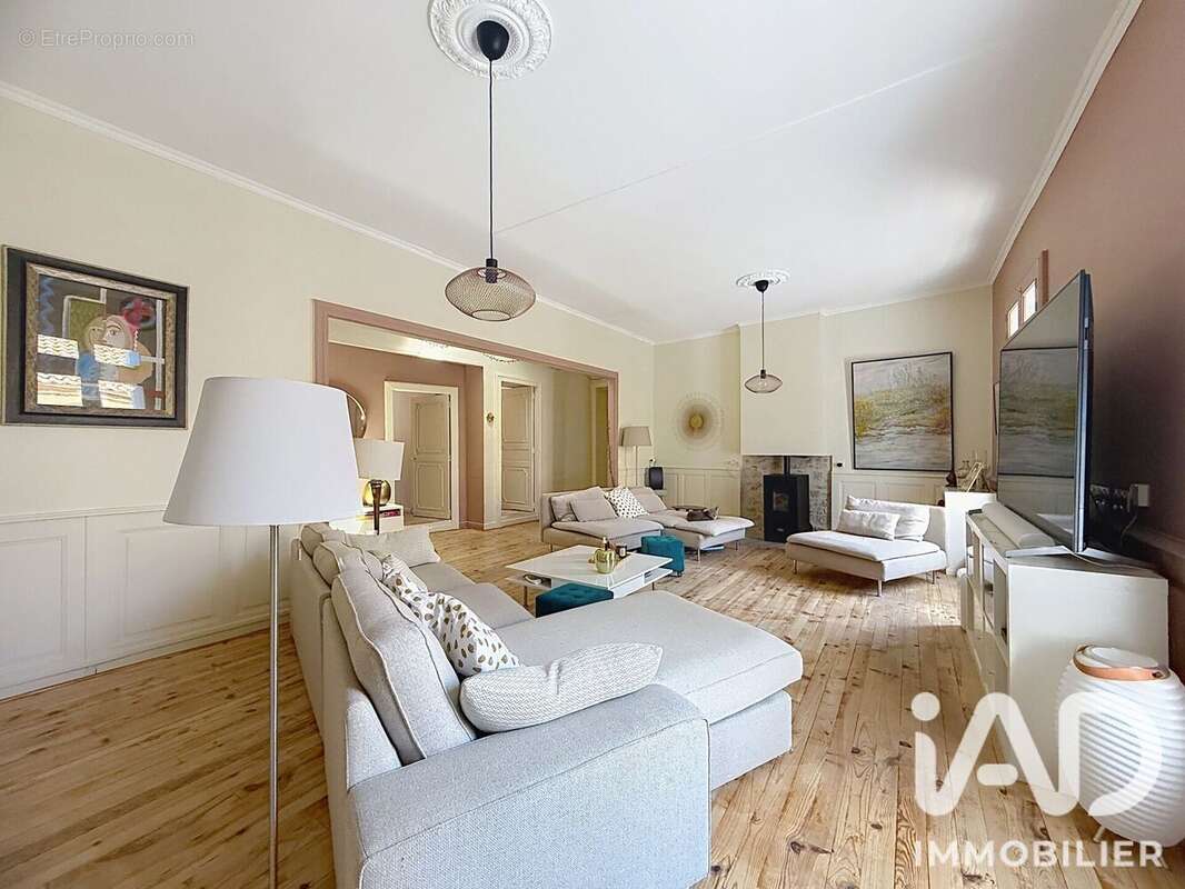 Maison 153 m² à Pezenas  - photo 4