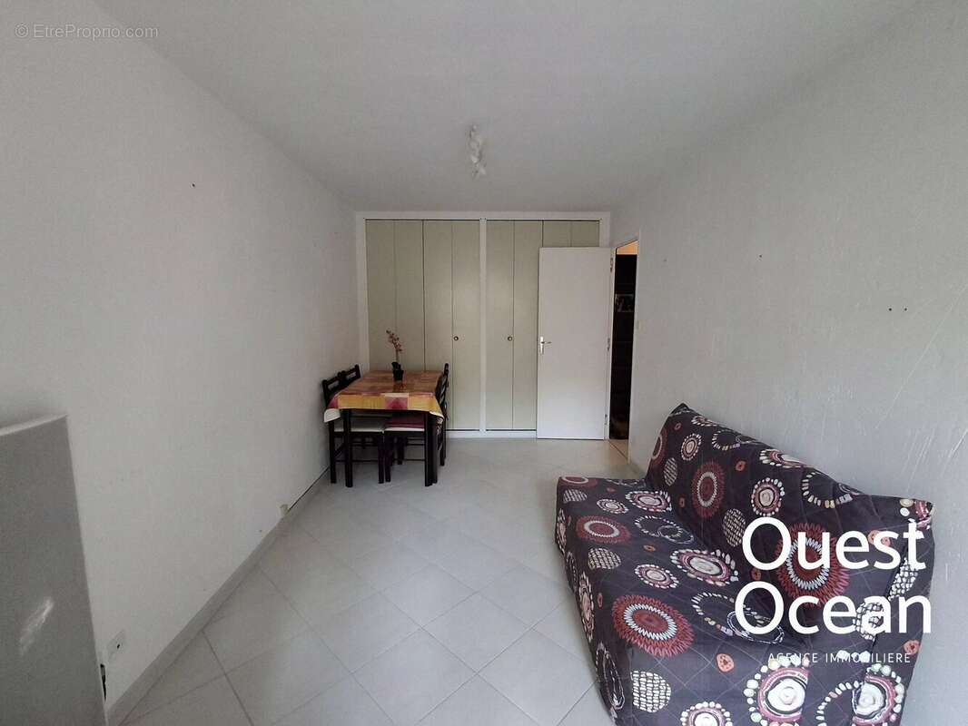 Appartement t2 cave et parking - photo 2