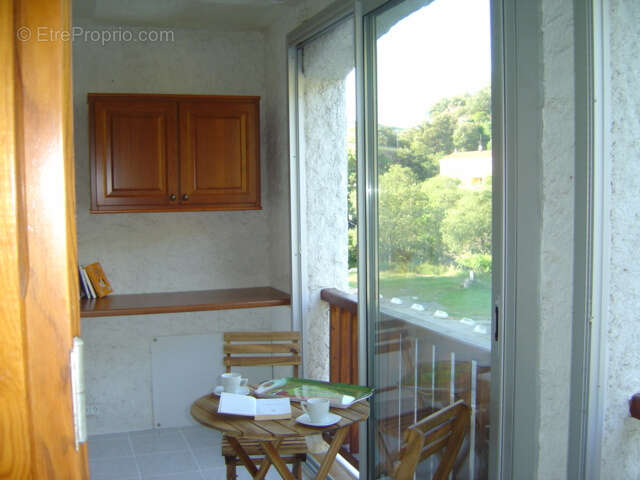 F1 avec loggia et staionnement - photo 33