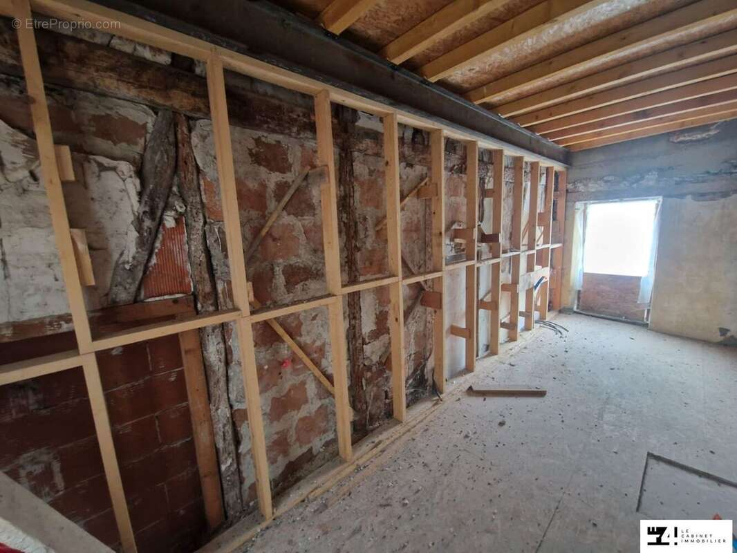 Appartement à CAZERES