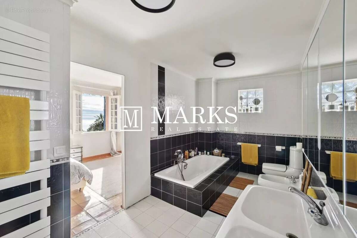 Maison à VILLEFRANCHE-SUR-MER