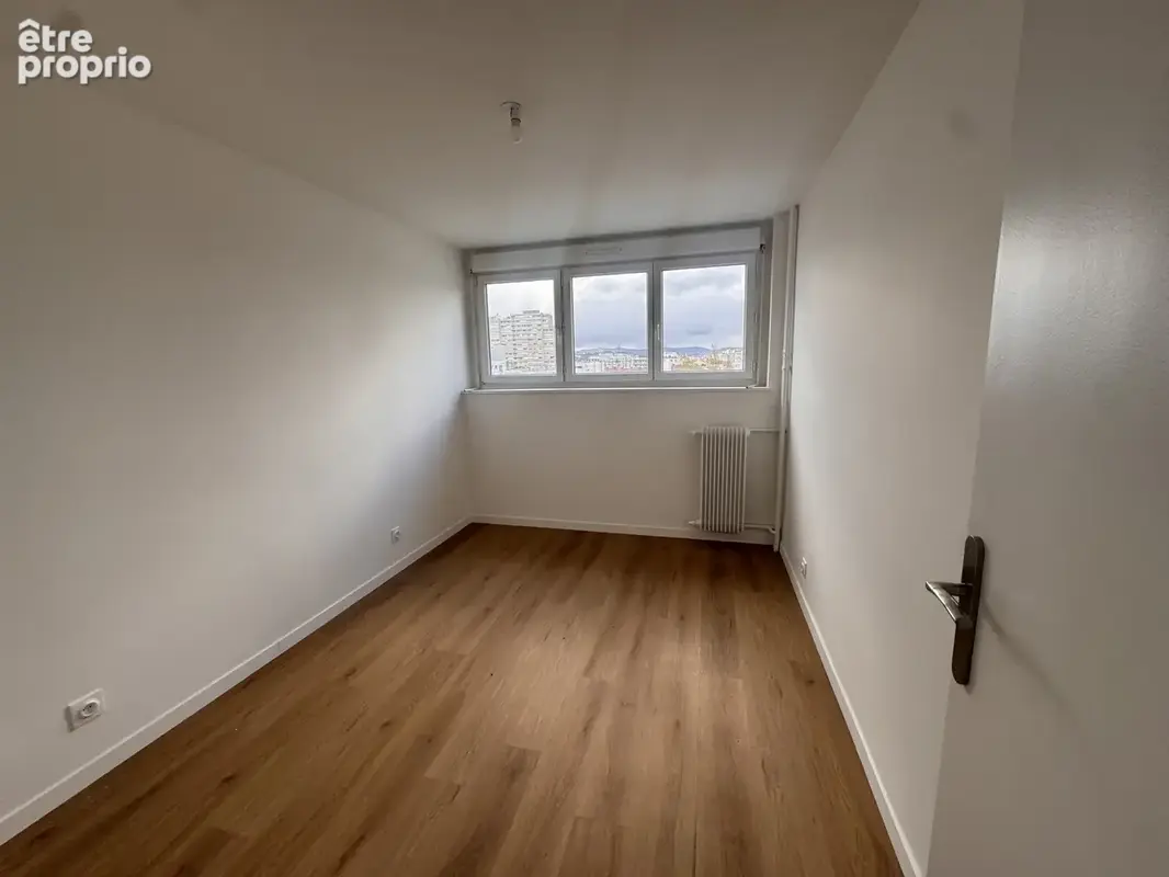 T4 rénové de 68 m2 avec vue dégagée   Secteur Gratte-Ciel, Villeurbanne - photo 6