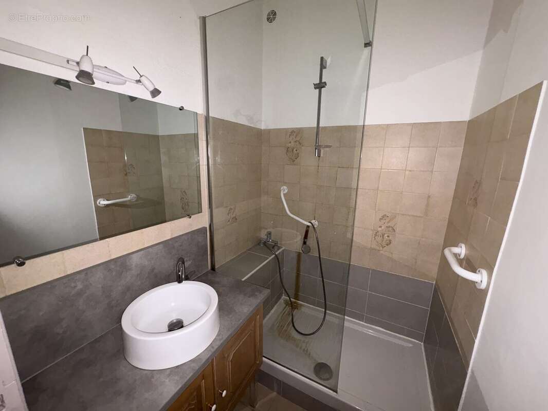 Appartement à AUBENAS