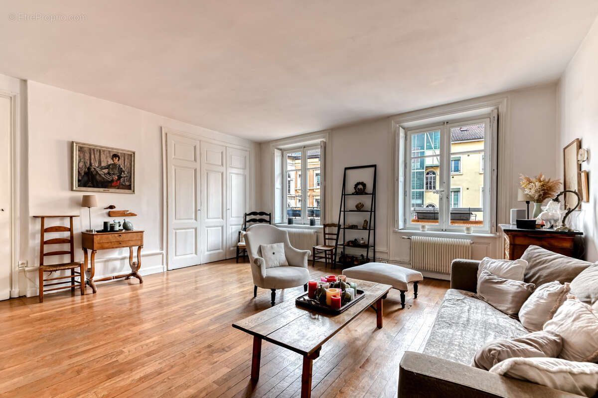 Appartement à LYON-2E