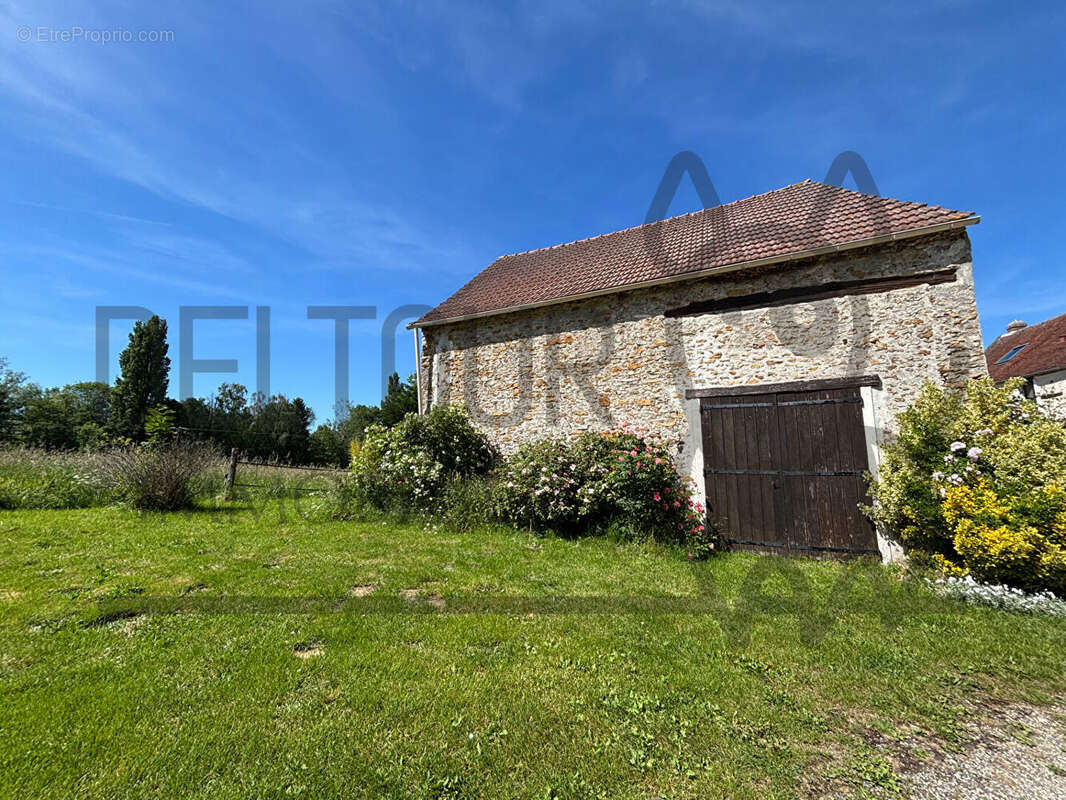 Maison à CHOISY-EN-BRIE