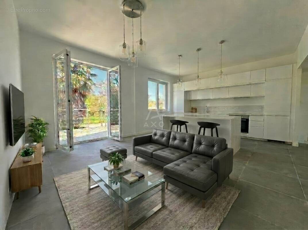 Appartement à BOUGUENAIS