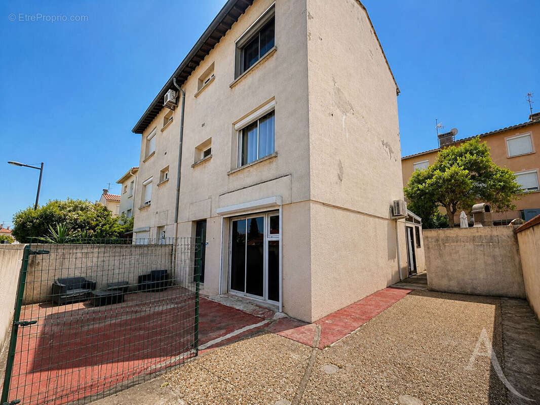 Saint-Cyprien Village ? Maison de caractère avec appartement indépendant et fort potentiel - photo 16