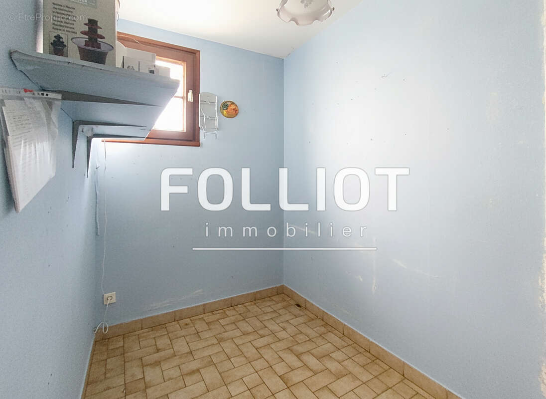 Maison à LA CHAPELLE-JANSON