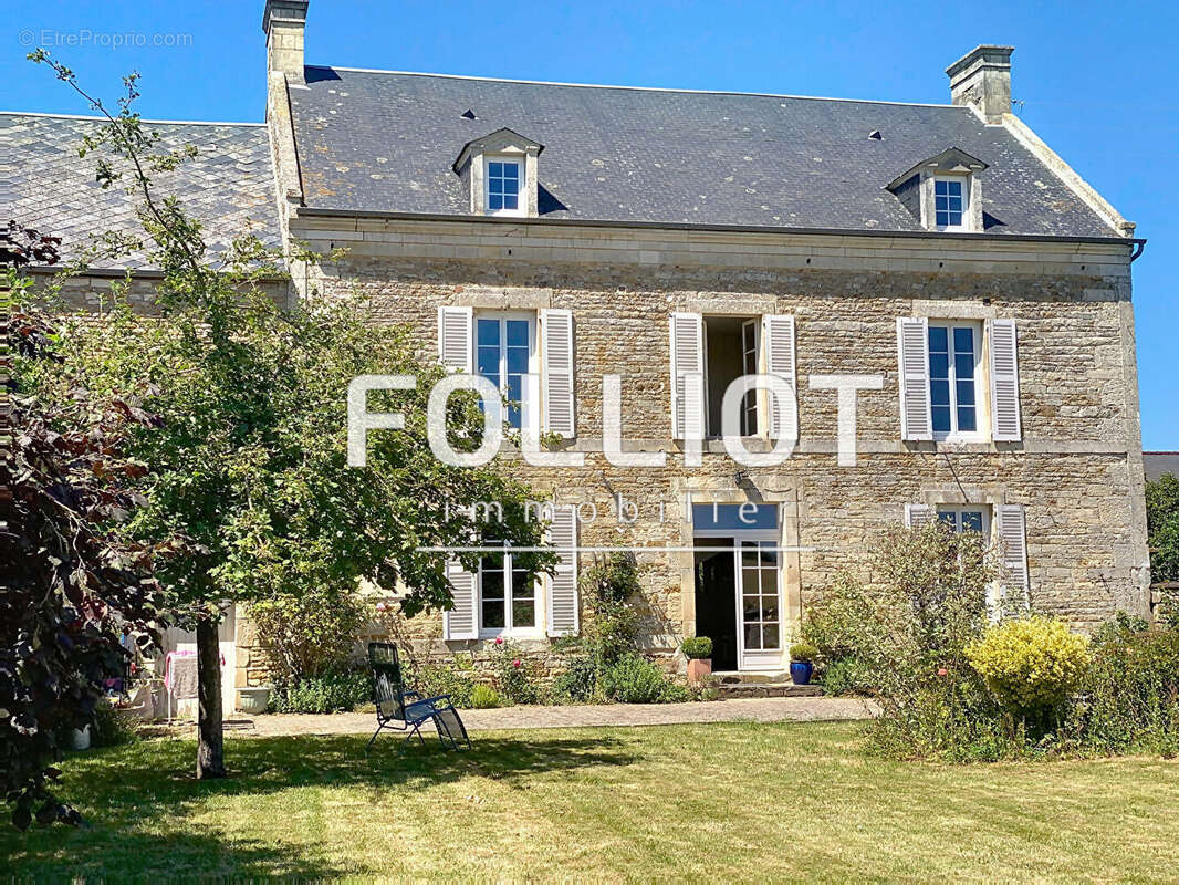 Maison à CESNY-BOIS-HALBOUT