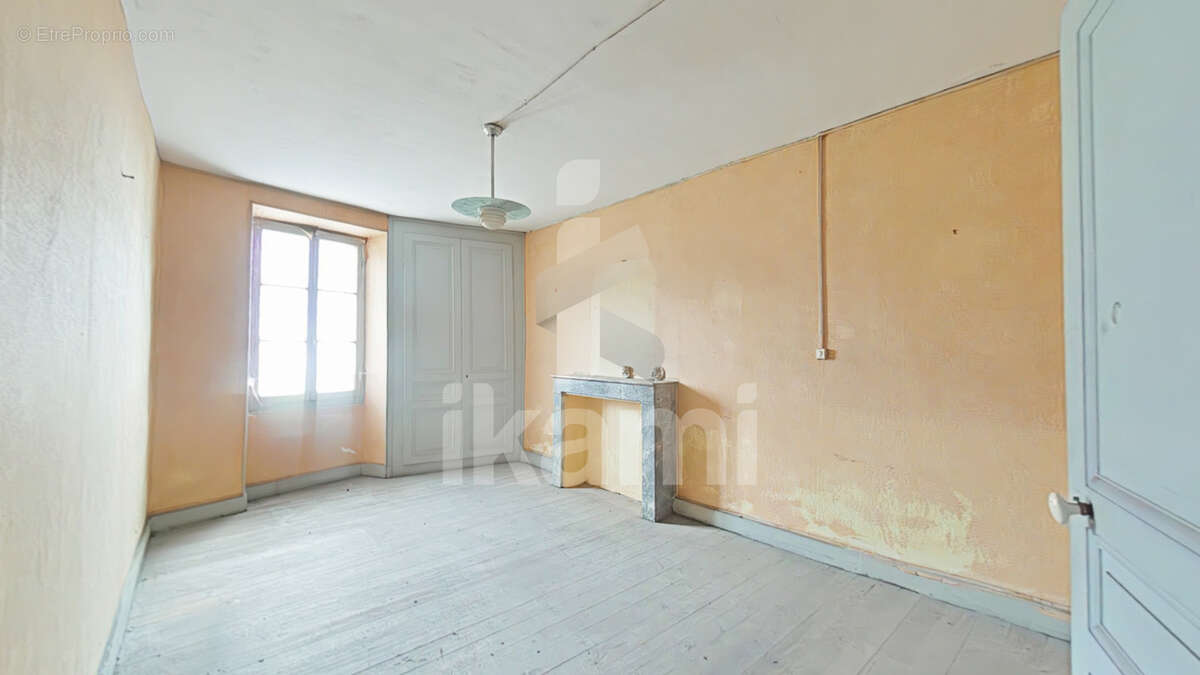 Maison à AIGUEBLANCHE