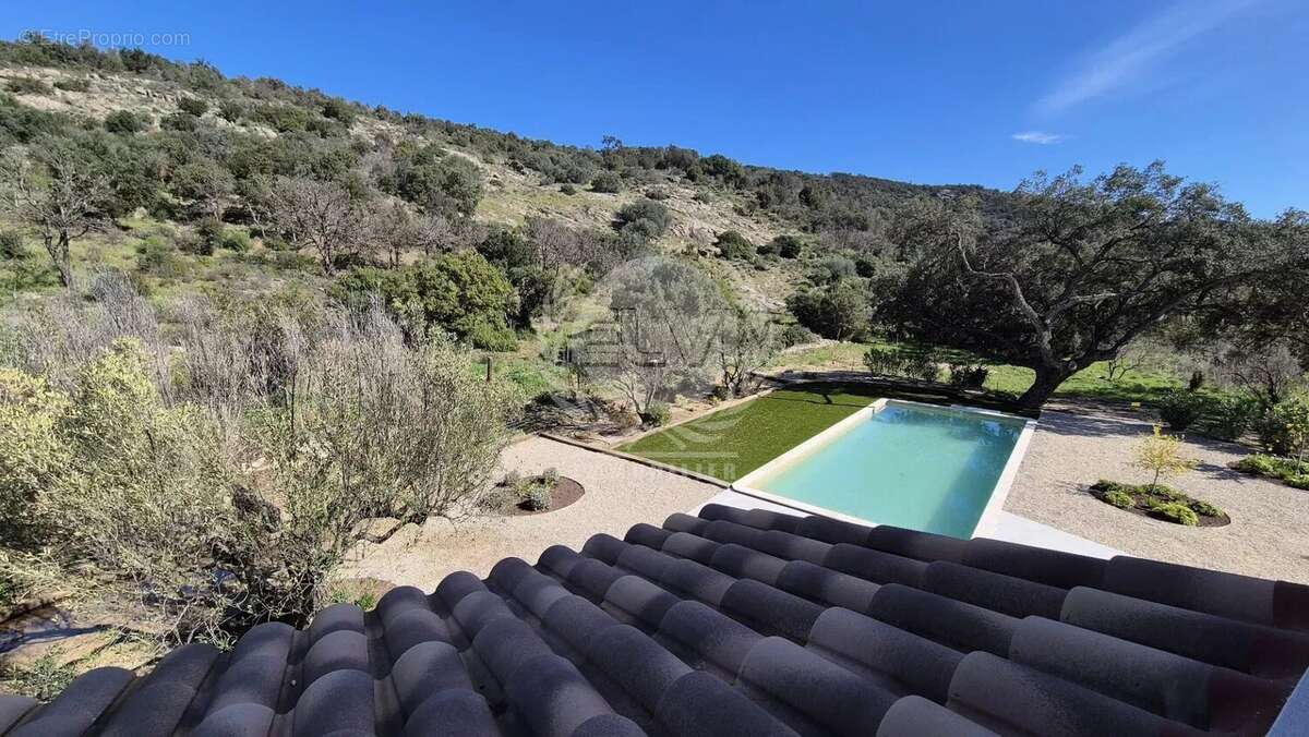 Maison à PLAN-DE-LA-TOUR