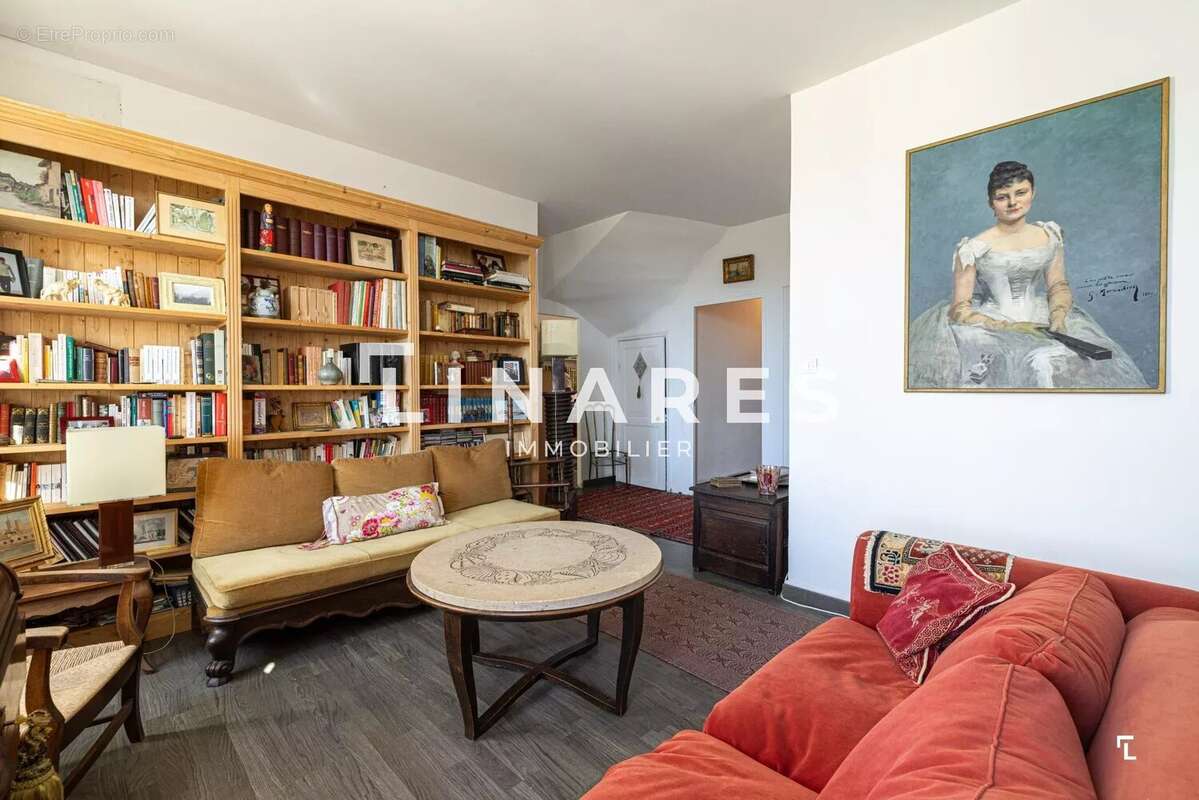 Appartement à MARSEILLE-16E