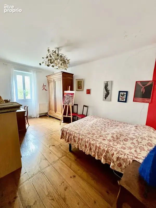 Superbe bâtisse du 17e sur 5,6 hect, piscine, dépendances, parc, bois et terres - photo 17