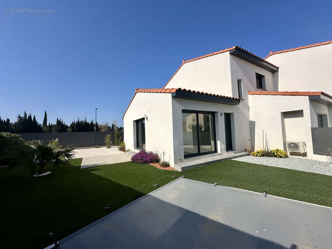 Maison à SAINT-CYPRIEN