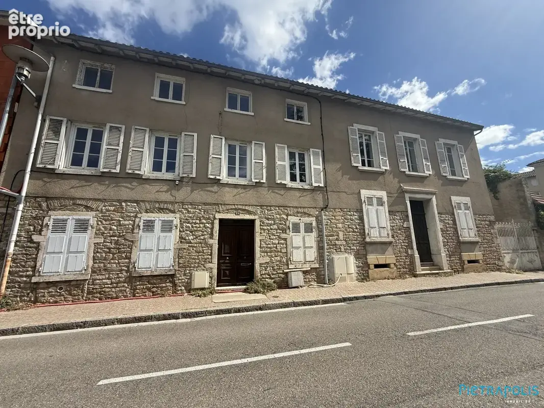 Maison 5 pièces 115 m² à vendre à Montmerle-Sur-Saone (01090) - photo 4