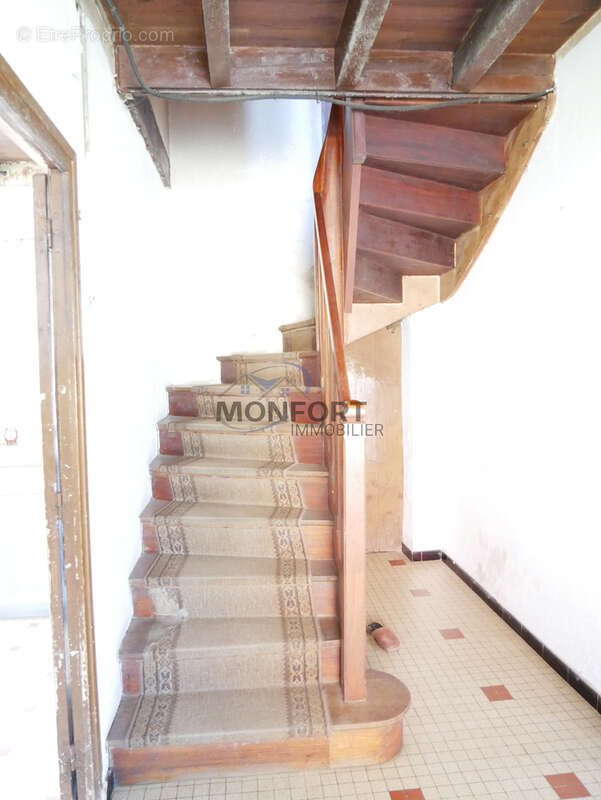 Maison en pierre avec dépendances et terrain de 3 000 m2   à 5 min de Marmande - photo 4