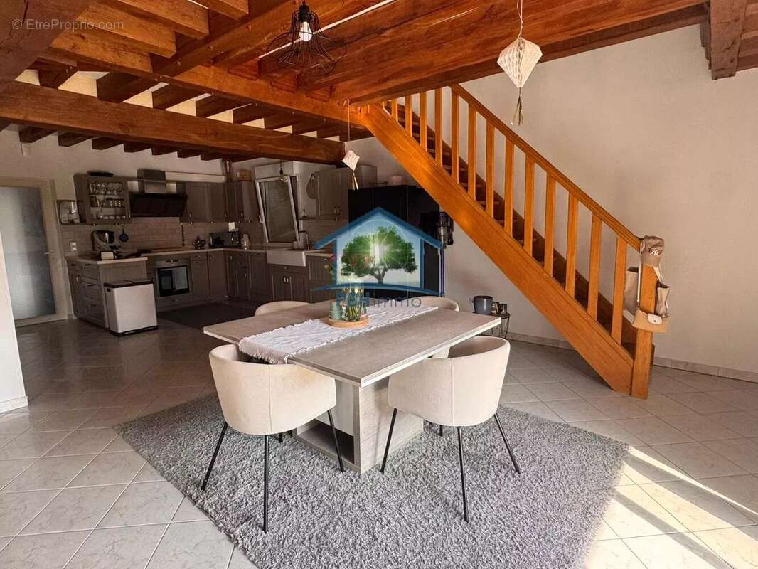 Maison à LA CHAPELLE-VIEL