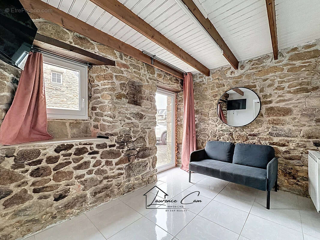 Maison à PLOUGUERNEAU