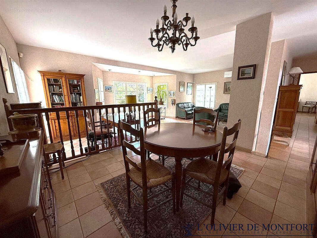 Maison à MONTFORT-L'AMAURY