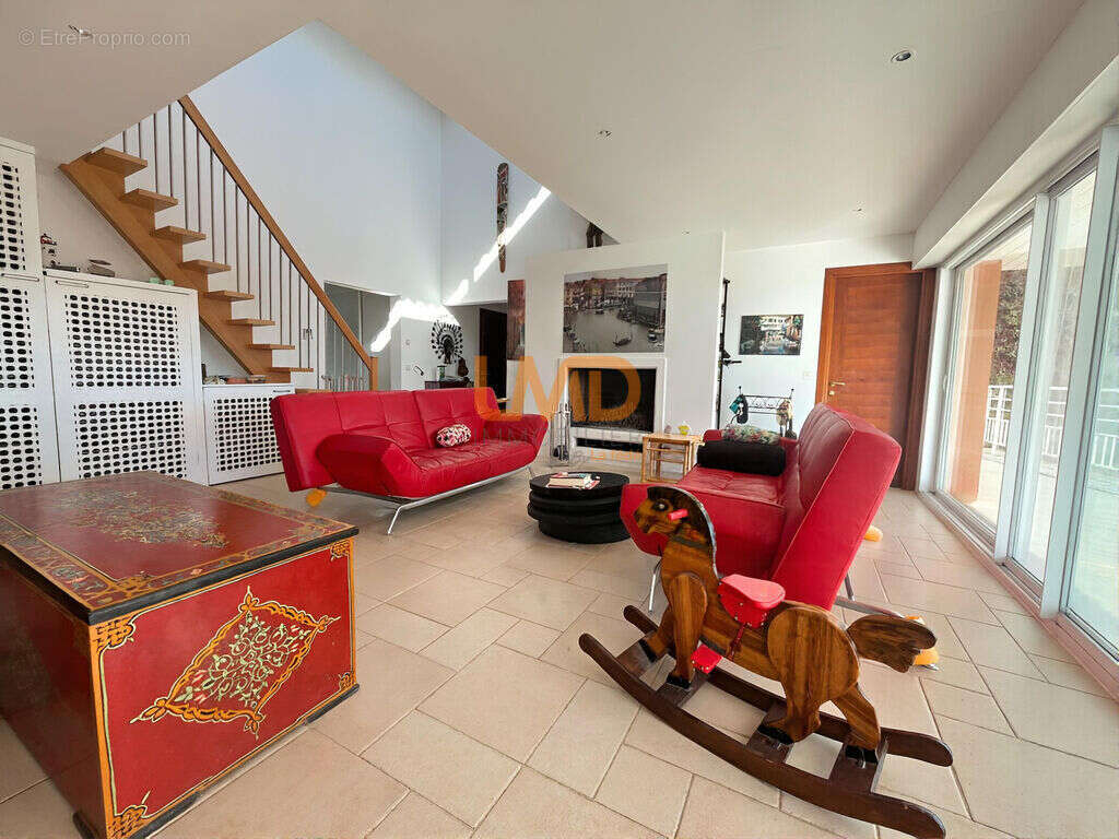 Maison à BARGEMON
