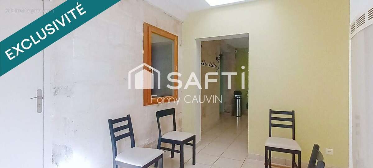 Photo 2 - Commerce à SAINT-MAXIMIN