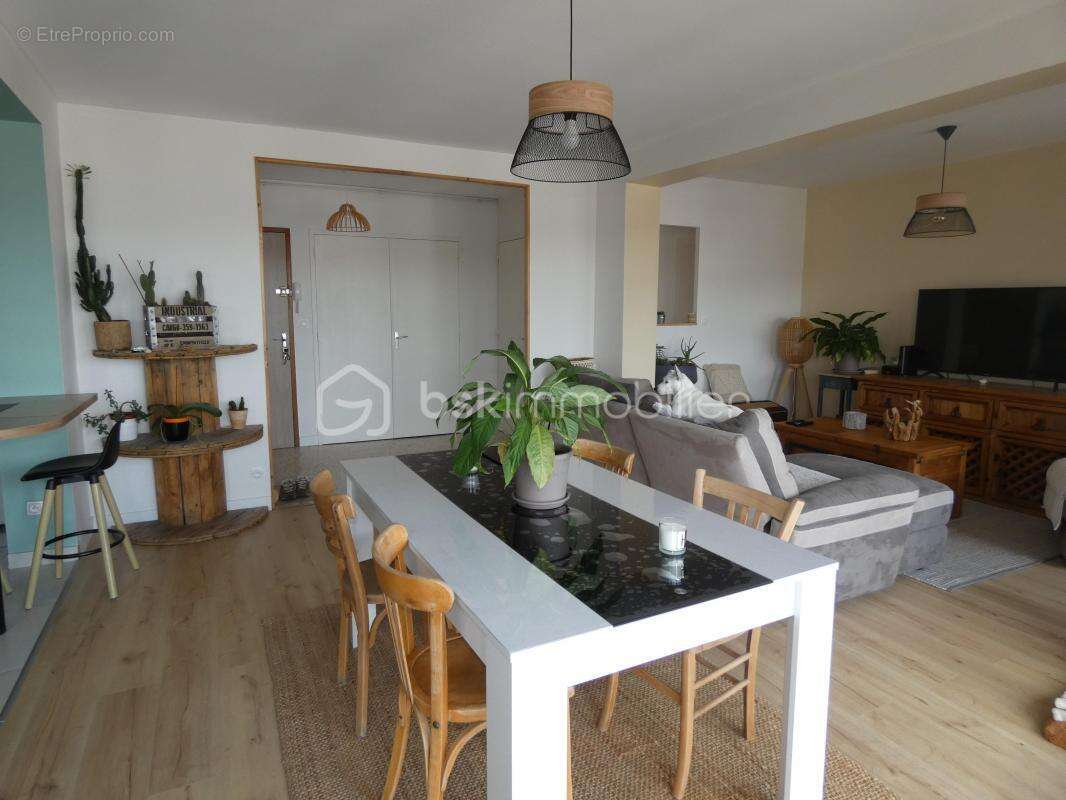 Appartement à VILLARS