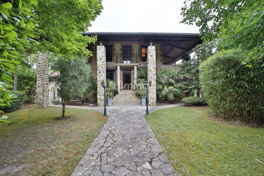 Maison à LE PLESSIS-TREVISE