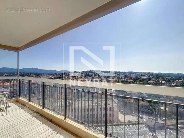 Appartement à SAINT-RAPHAEL