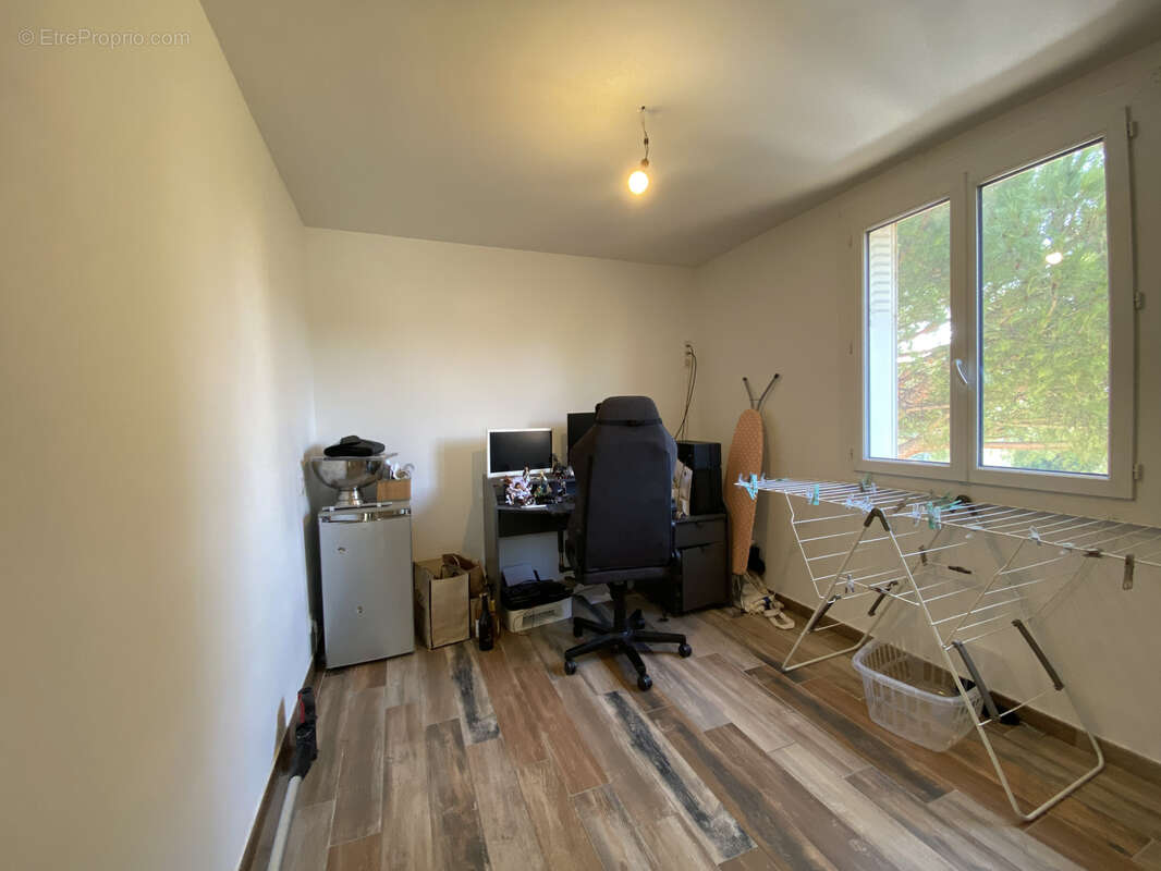 Appartement à BOURG-SAINT-ANDEOL