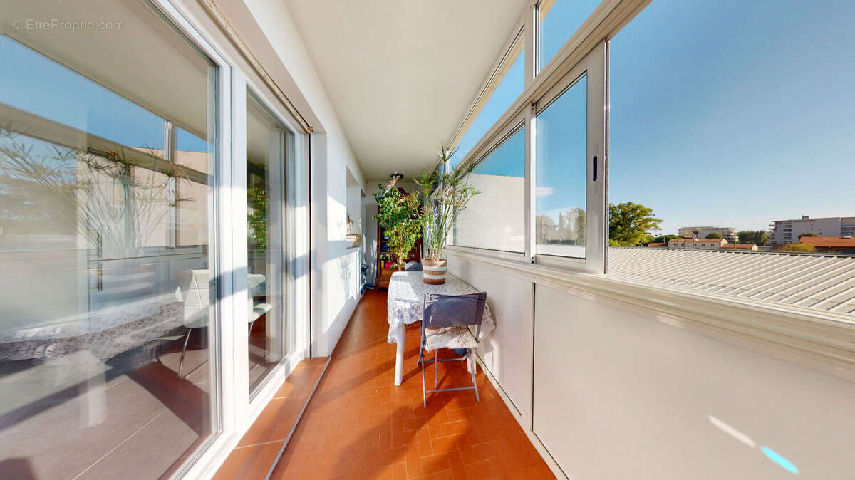 Appartement à FREJUS