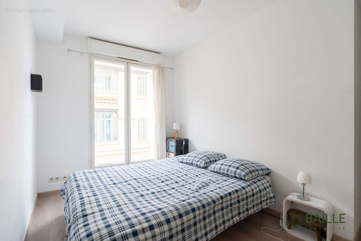Appartement à MARSEILLE-2E