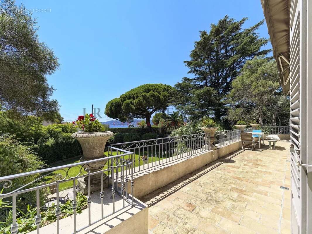 Maison à ANTIBES