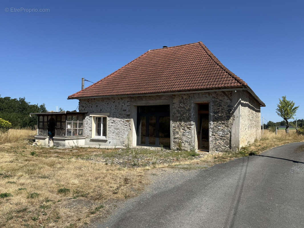Grange renovee proche segur le chateau - photo 18