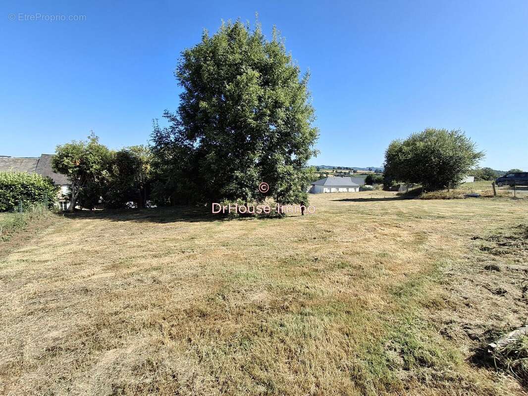 Terrain à AVRANCHES