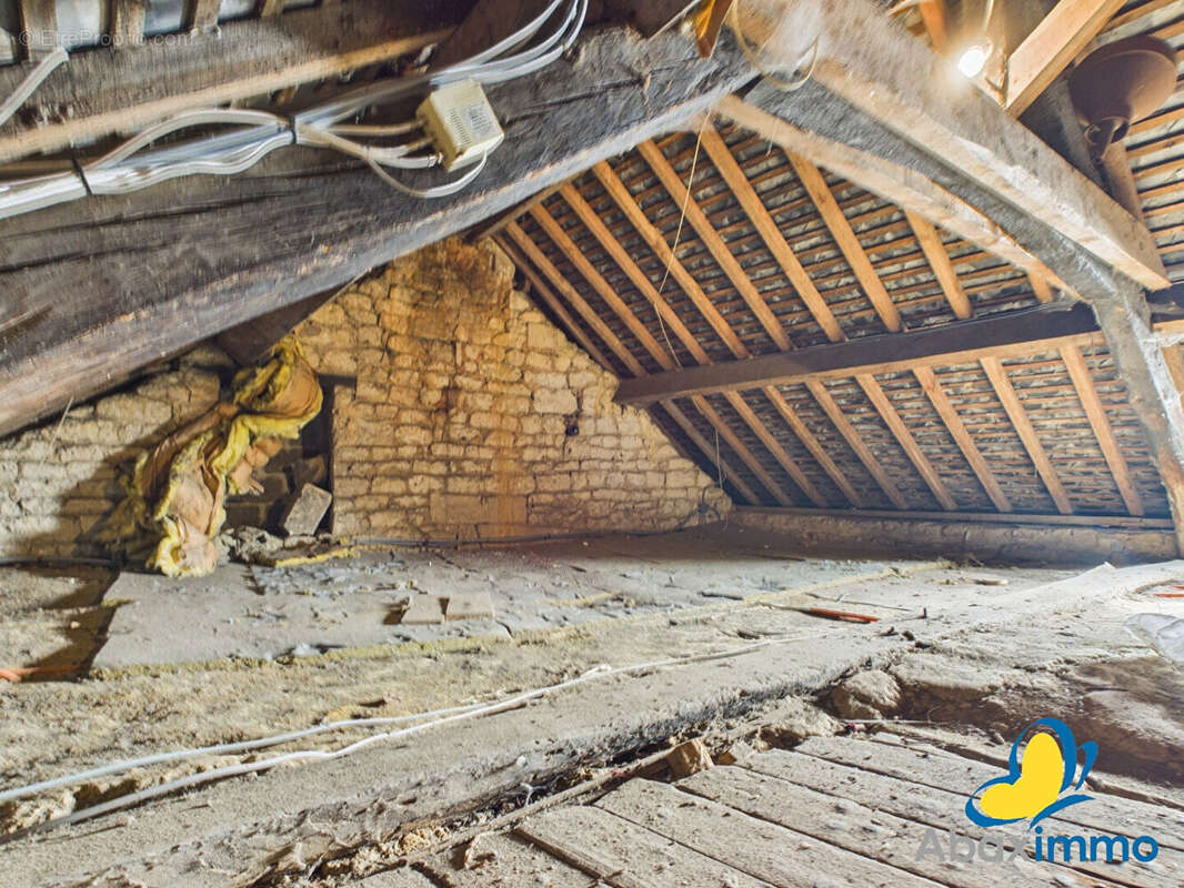 Maison à CESNY-BOIS-HALBOUT