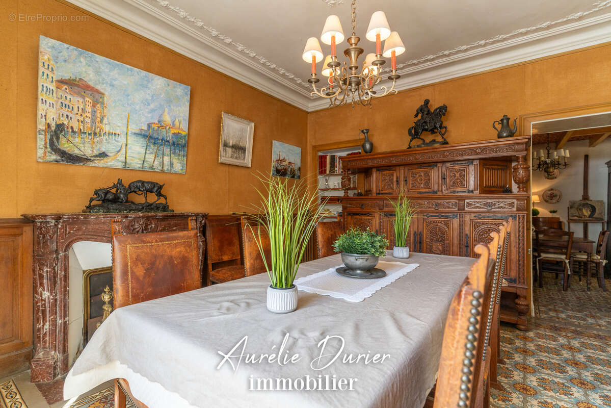 Maison à MONTRICHARD