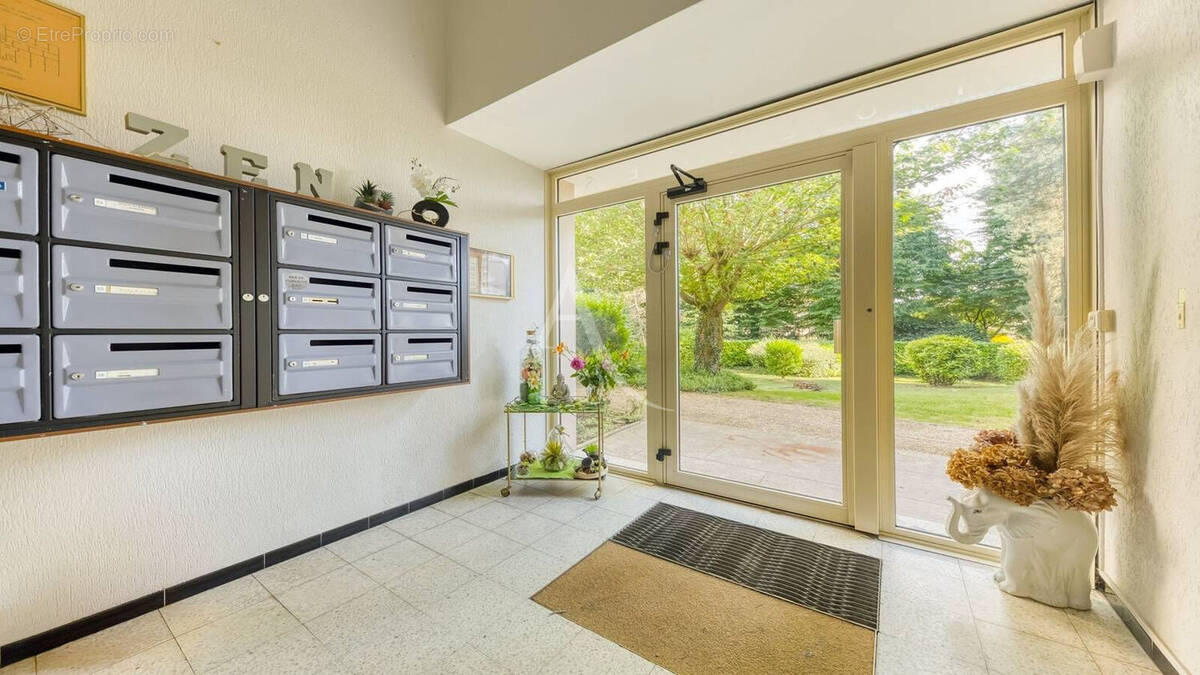 Appartement à OZOIR-LA-FERRIERE