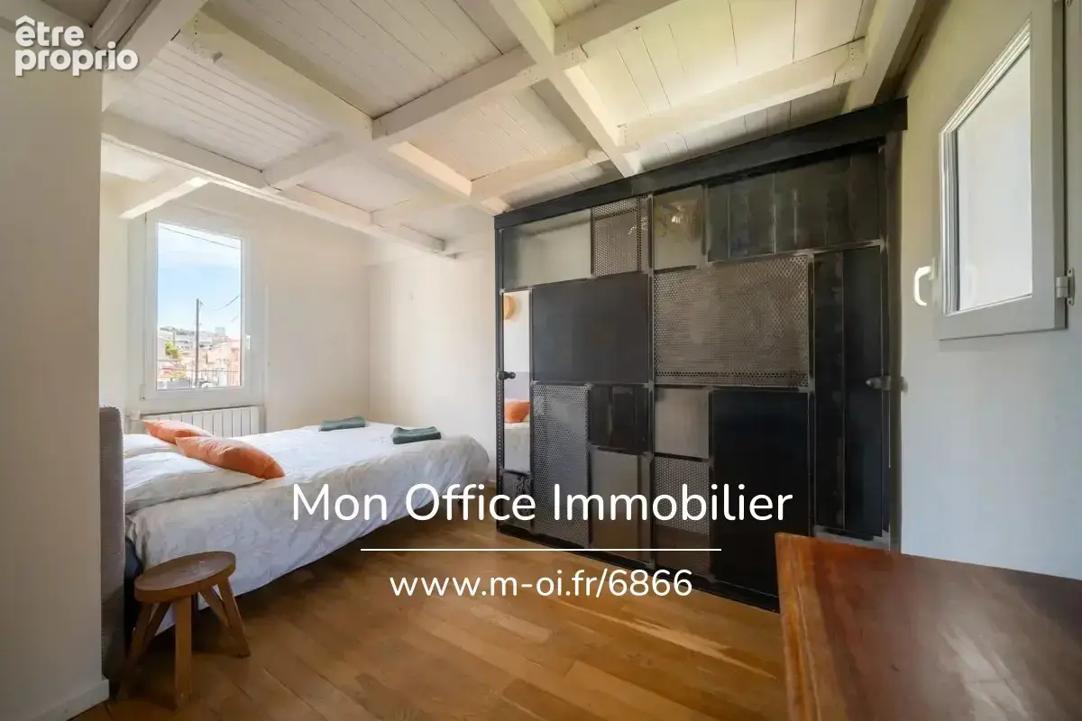 Référence : 6866-CLA. - Belle maison rénovée de type 5 avec terrasse à 10 minutes à pied de la mer - photo 9