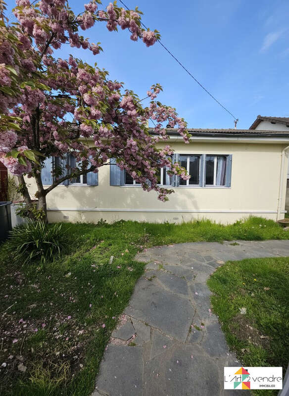 Maison à QUINCY-SOUS-SENART