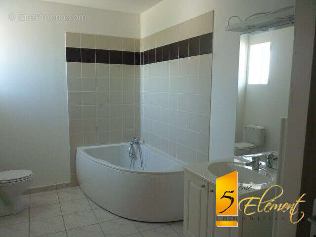 Appartement à CHAZAY-D&#039;AZERGUES