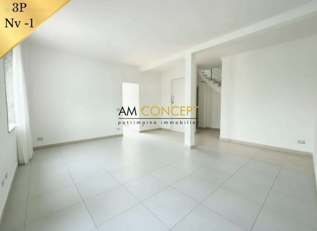 Appartement à LA TURBIE