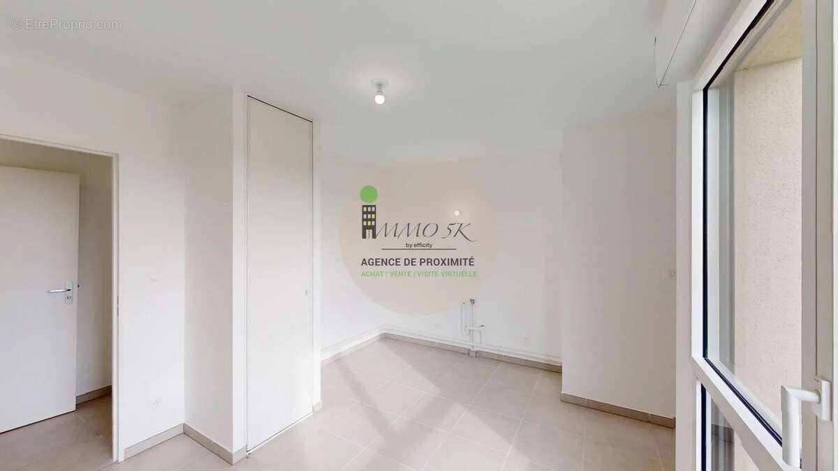 Appartement à RILLIEUX-LA-PAPE